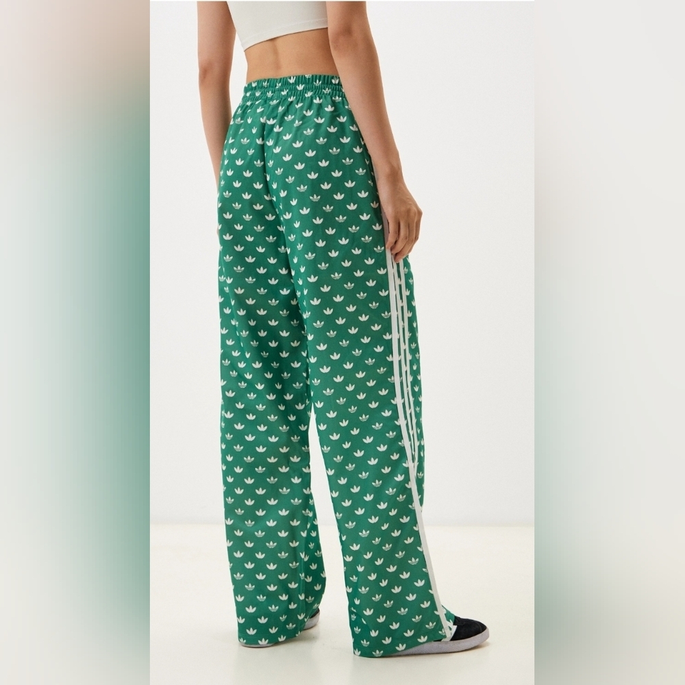 ISO Adidas Originals Monogrammed Firebird Track Pants X-Large or Large IX0933 - Picture 3 of 4